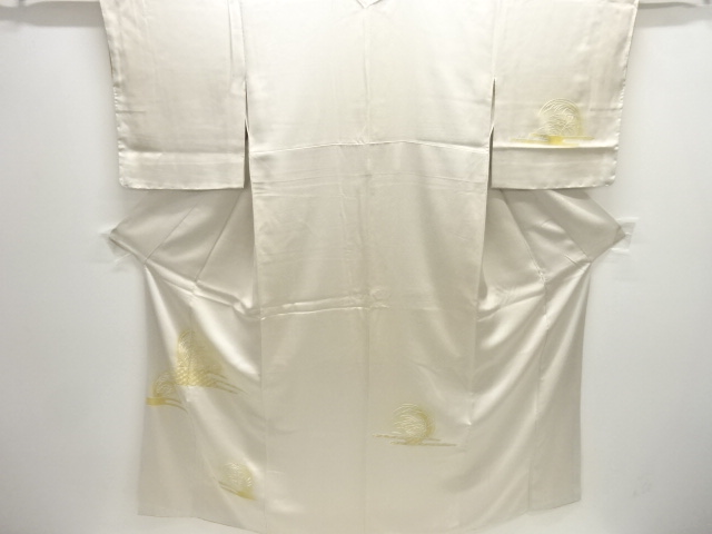 ヱ霞にススキ模様刺繍訪問着（重ね衿付き）